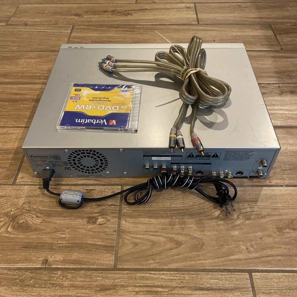 Panasonic DMR-ES35V Combo VCR VHS DVD RAM Player Recorder No Remote - Picture 4 of 9